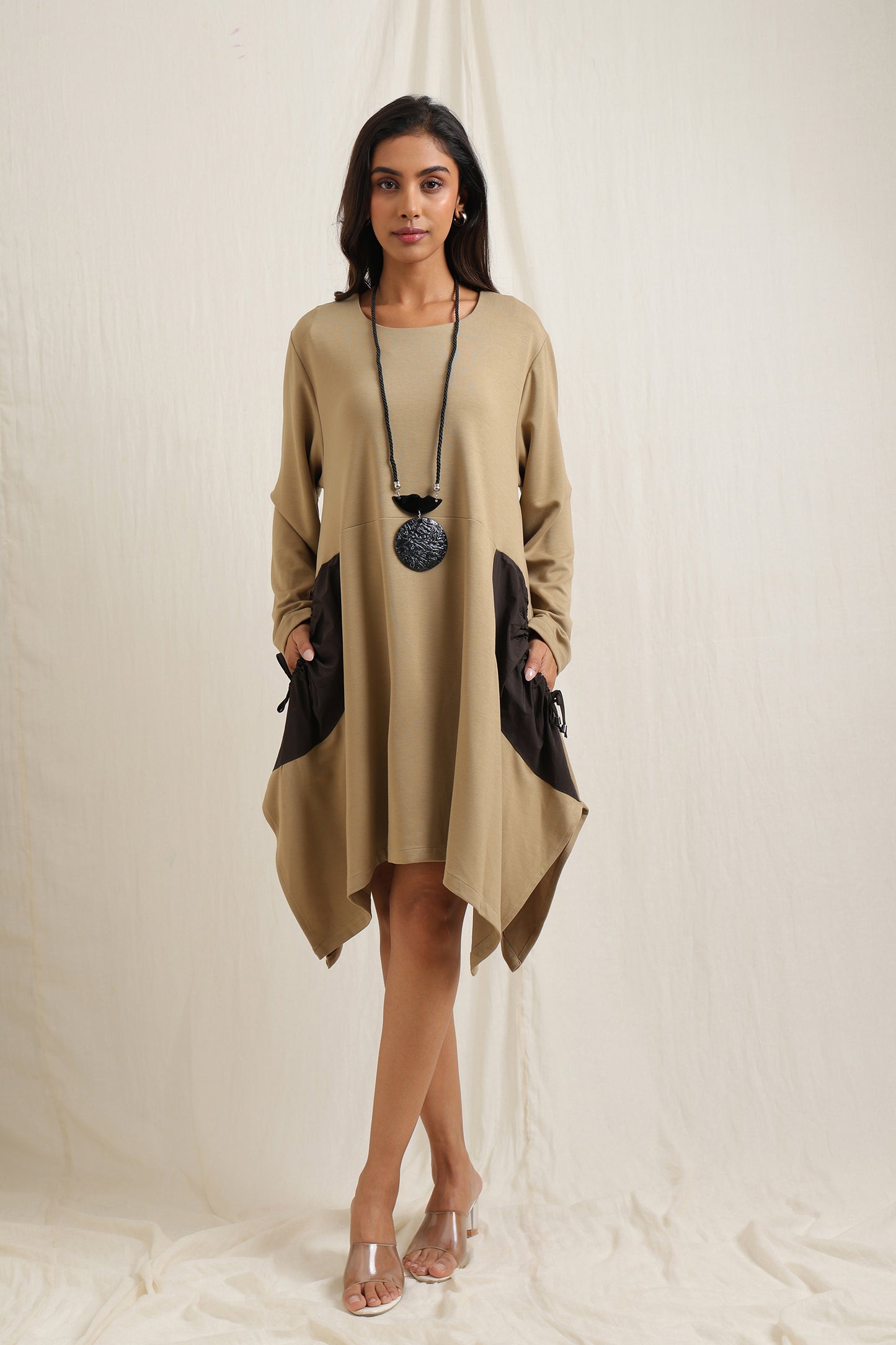 Tunic with Contrast Pockets -  Meiala