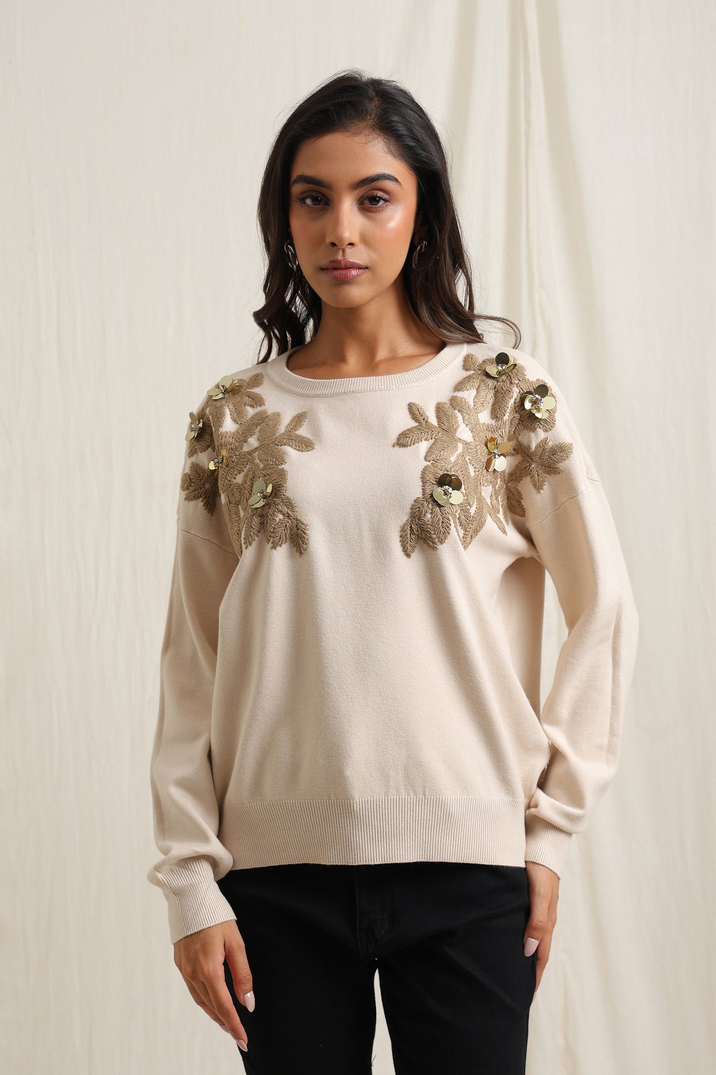 Floral Applique Sweater - Meiala