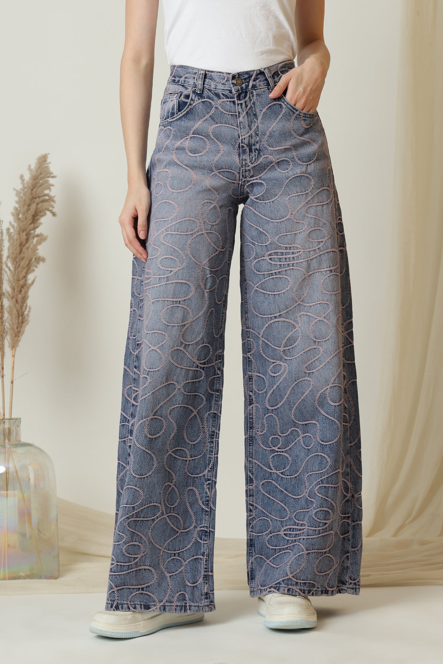 Abstract Lines Straight Fit High Wasit Jeans - Meiala