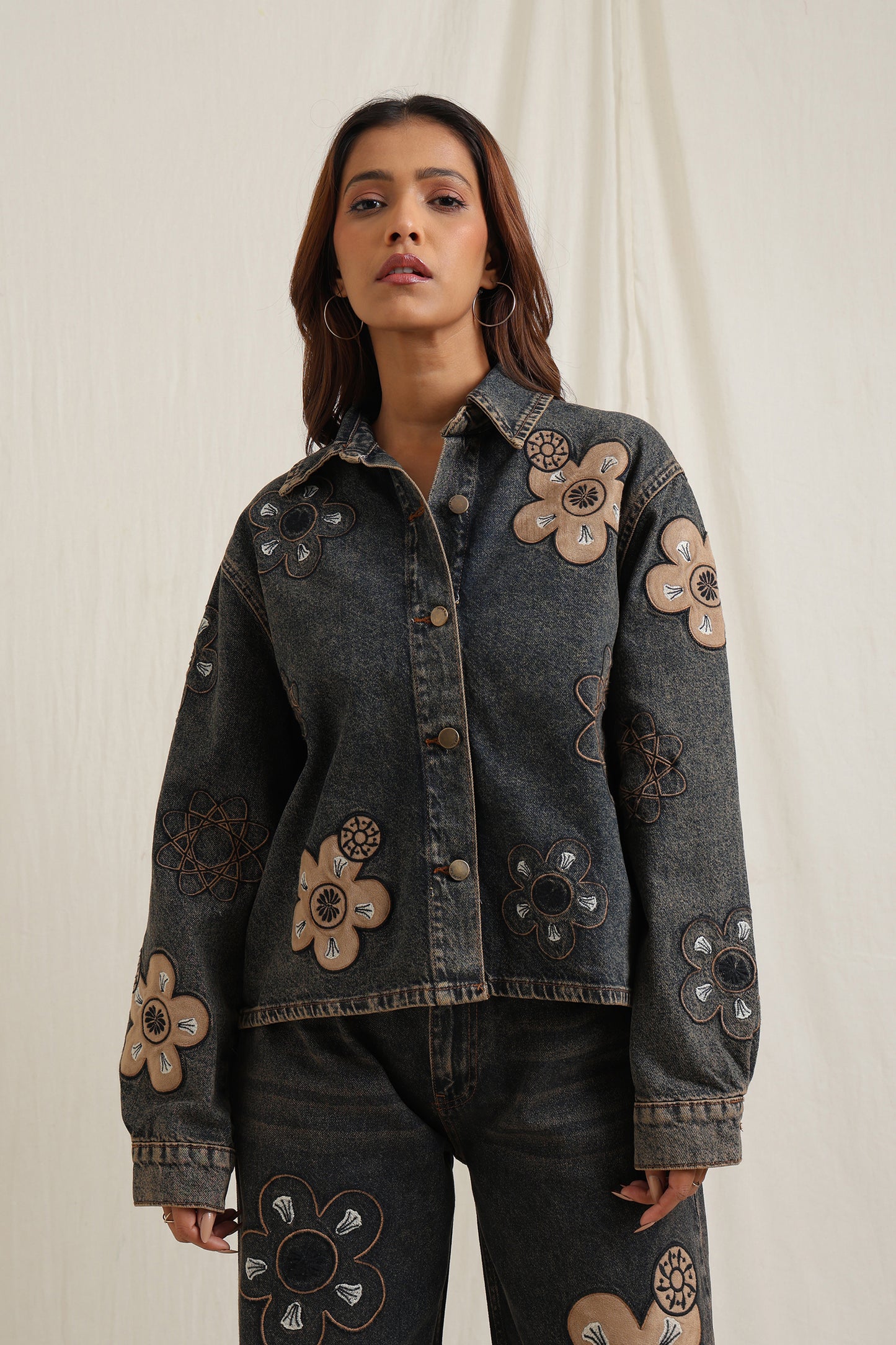 Embroidered Jacket - Meiala