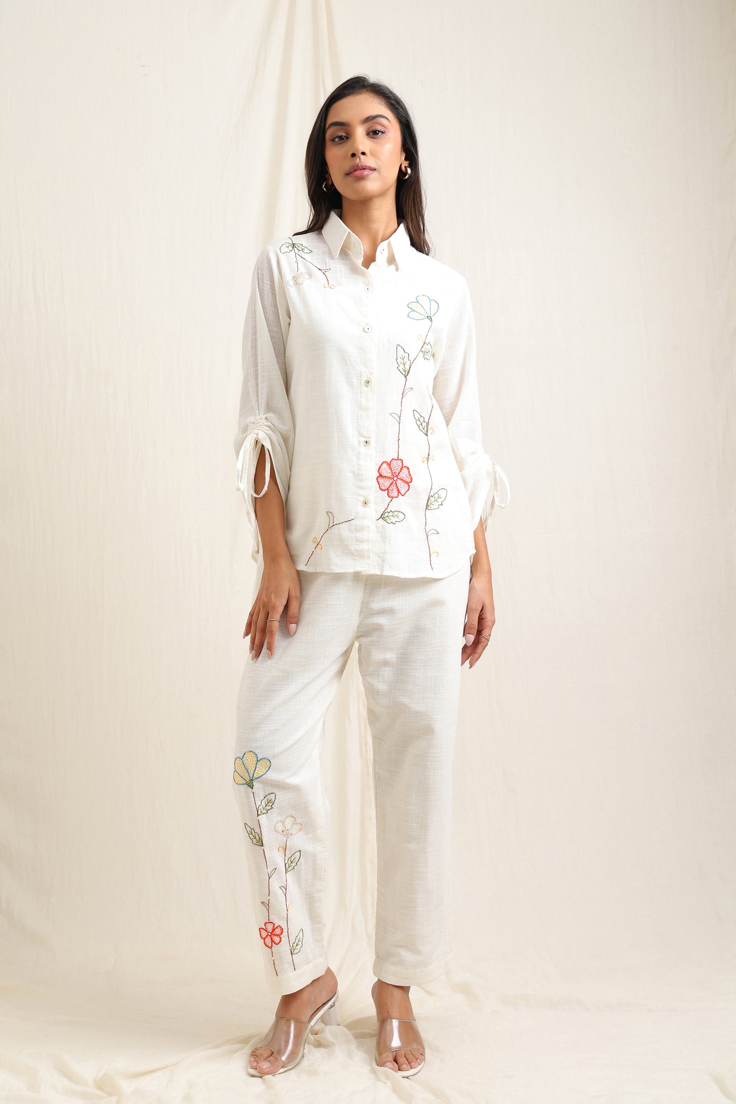 Floral Embroidered Essential Set - Meiala