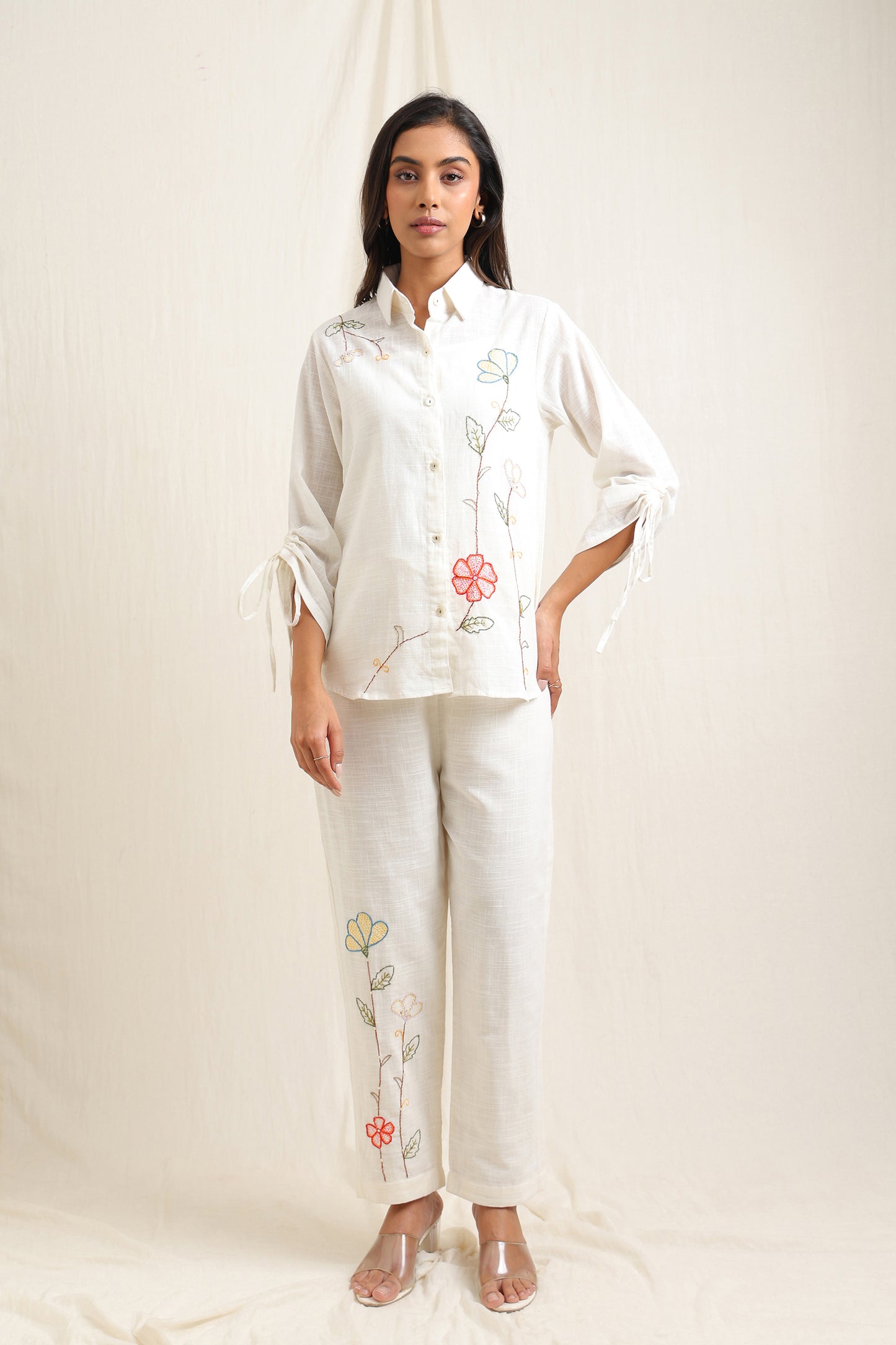 Floral Embroidered Essential Set - Meiala