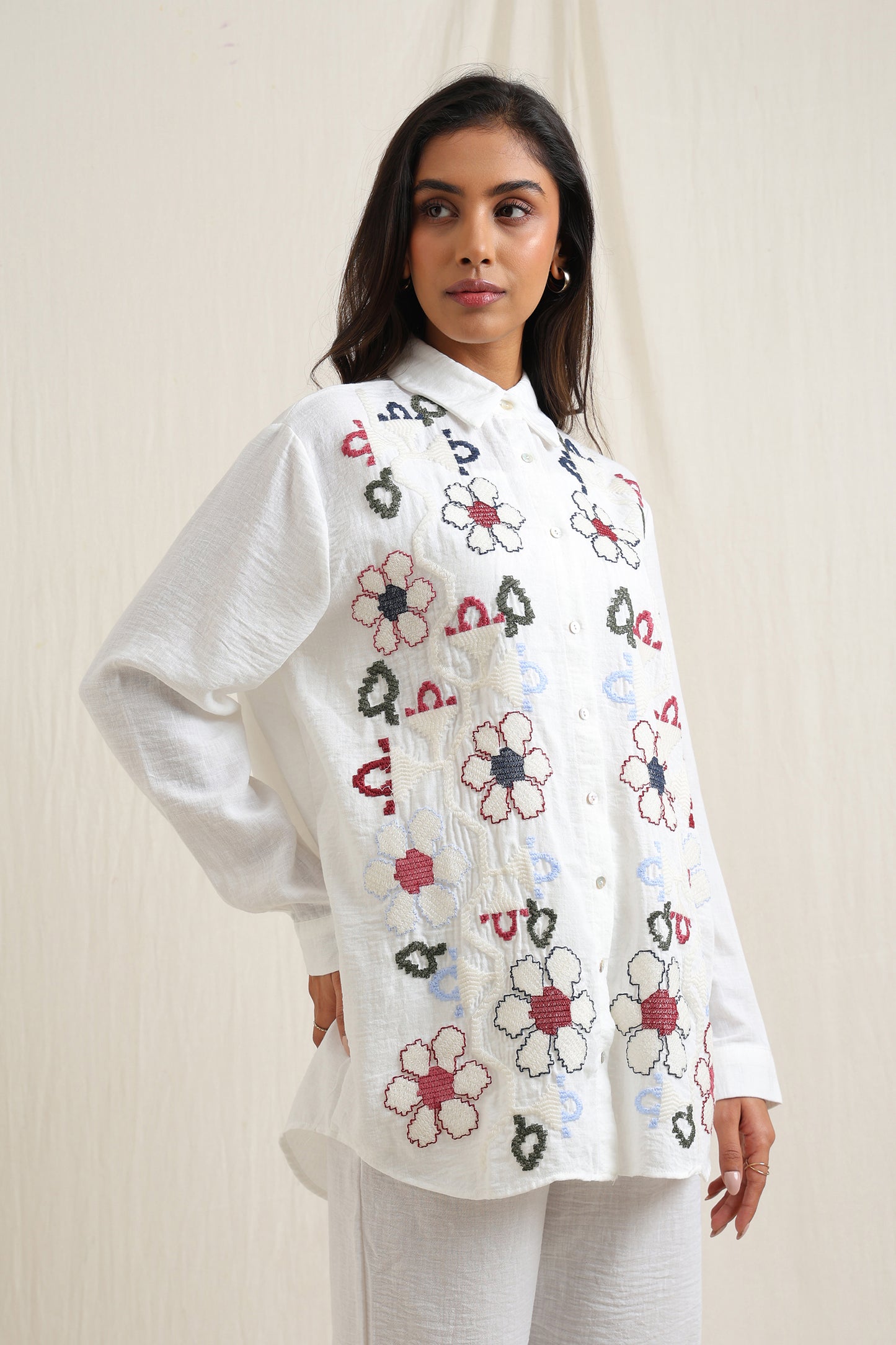 Garden Embroidery Shirt - Meiala