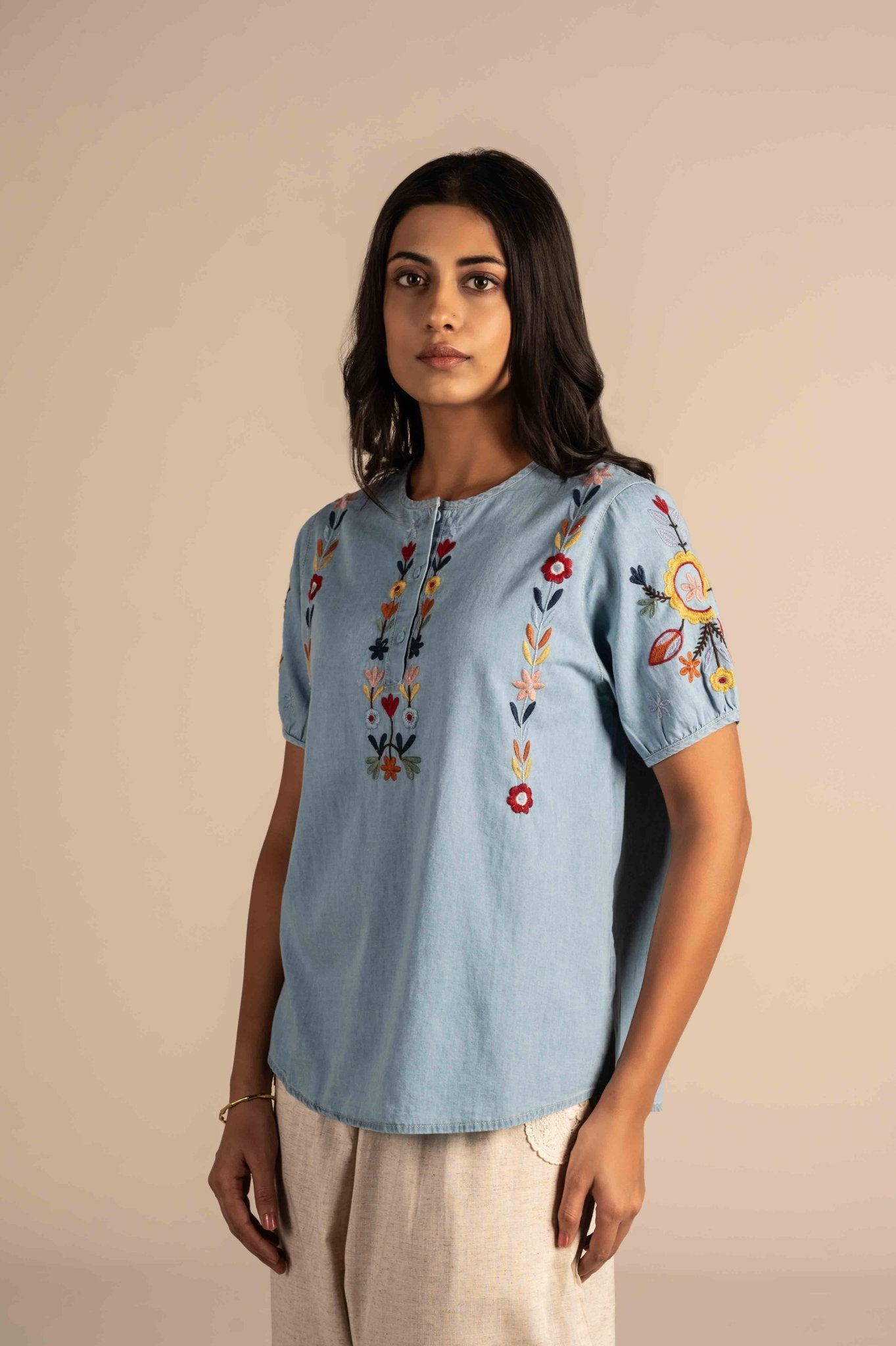 Button down top with floral embroidery - Meiala Official