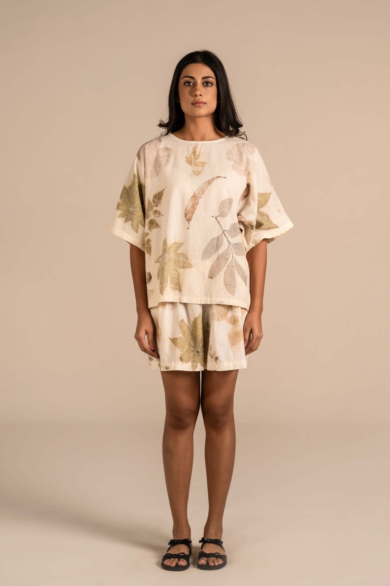 Elasticated leaf hammered shorts - Meiala Official