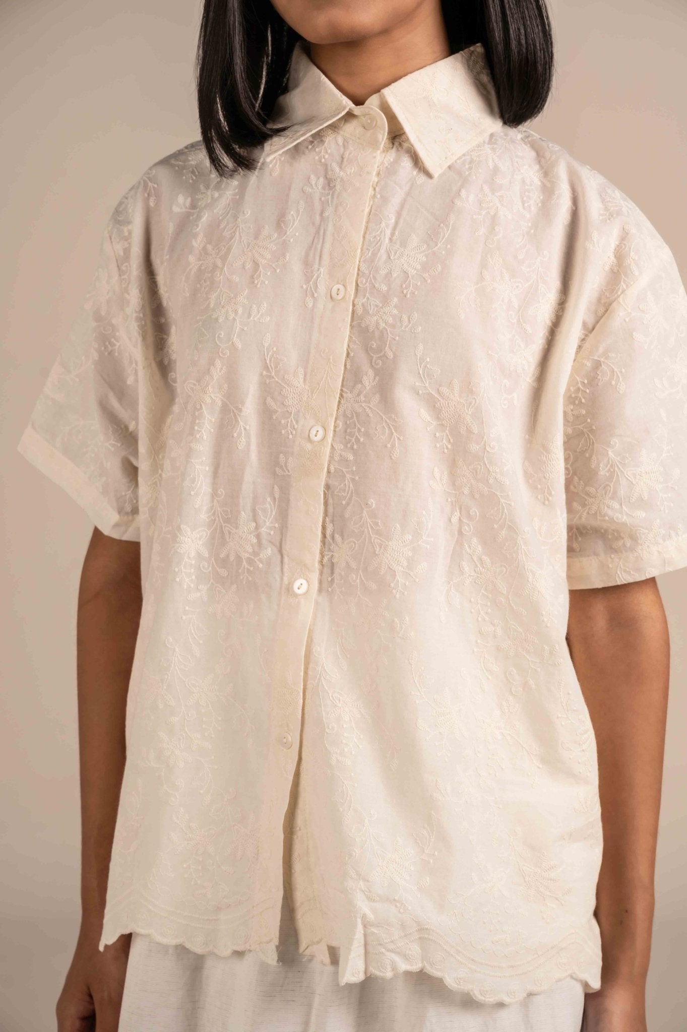Elegant tone on tone embroidered shirt - Meiala Official