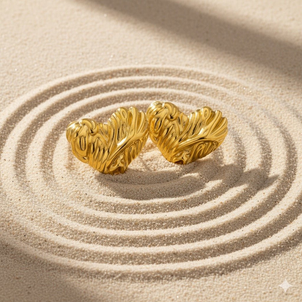 Gold Wave Heart Studs - Meiala Official