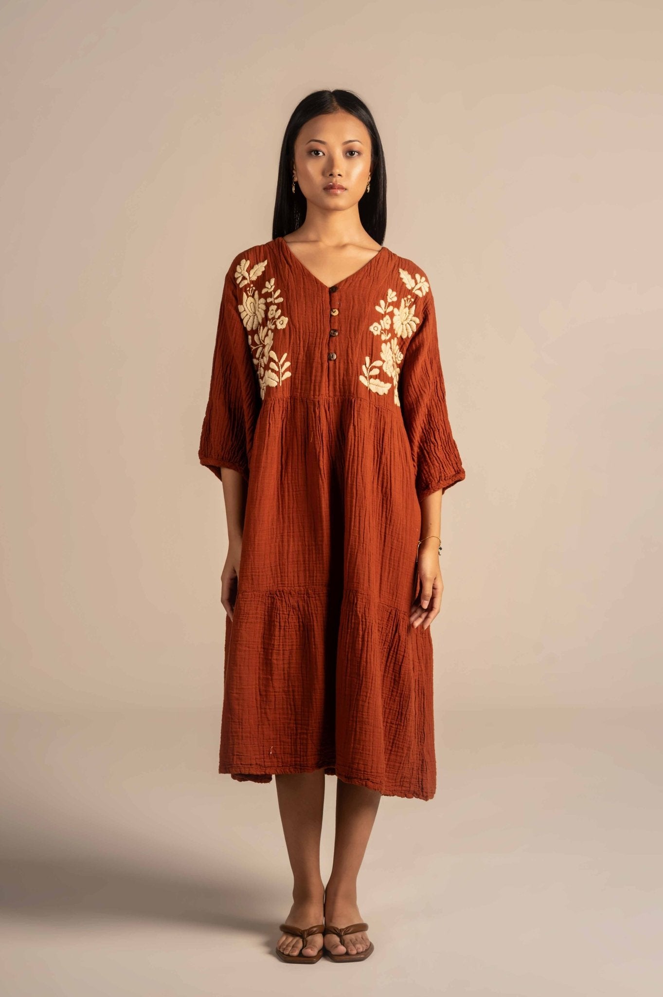 Half sleeves dress with floral embroidery - Meiala Official