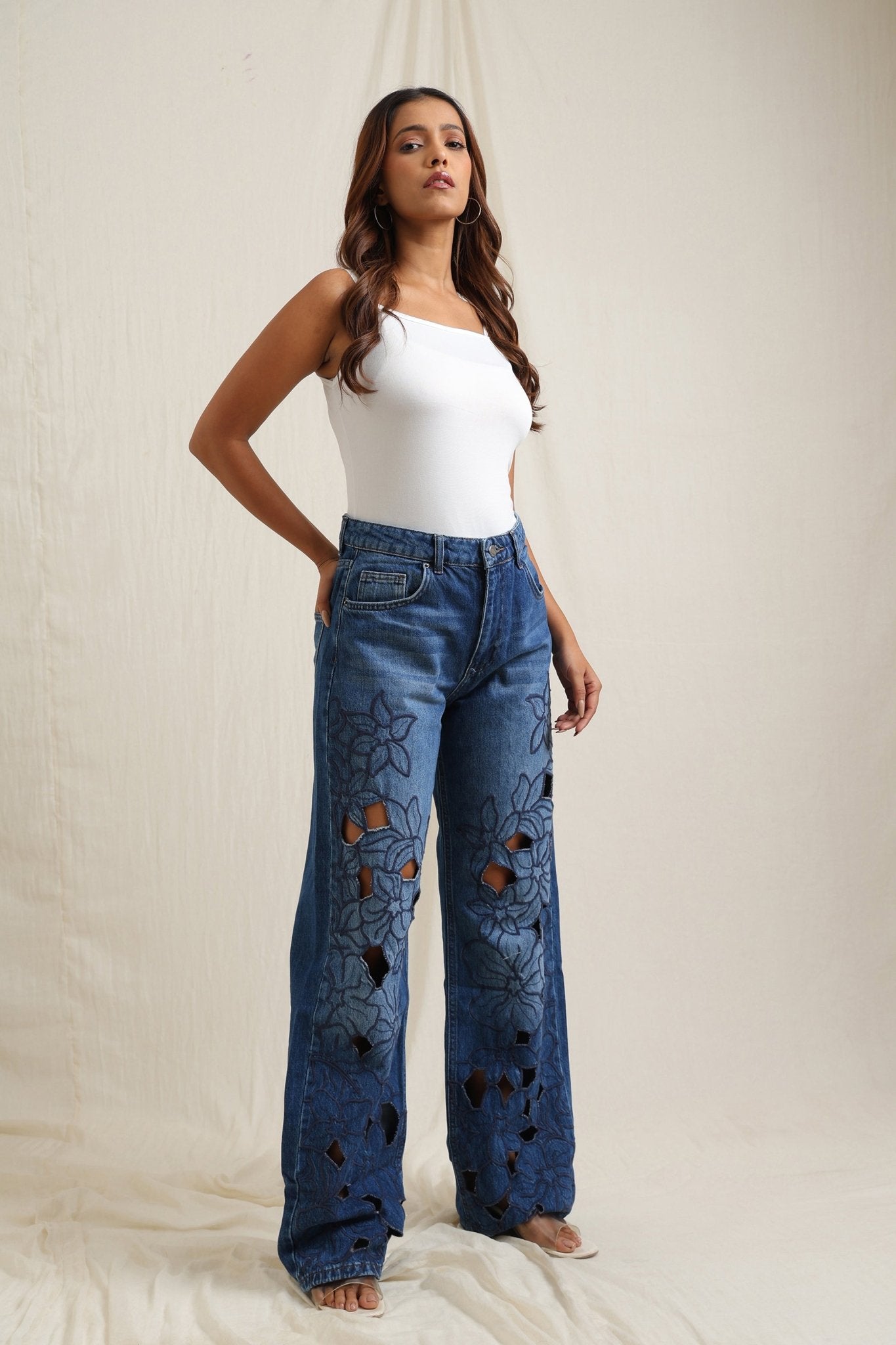 Loose Cut Out Jeans - Meiala Official