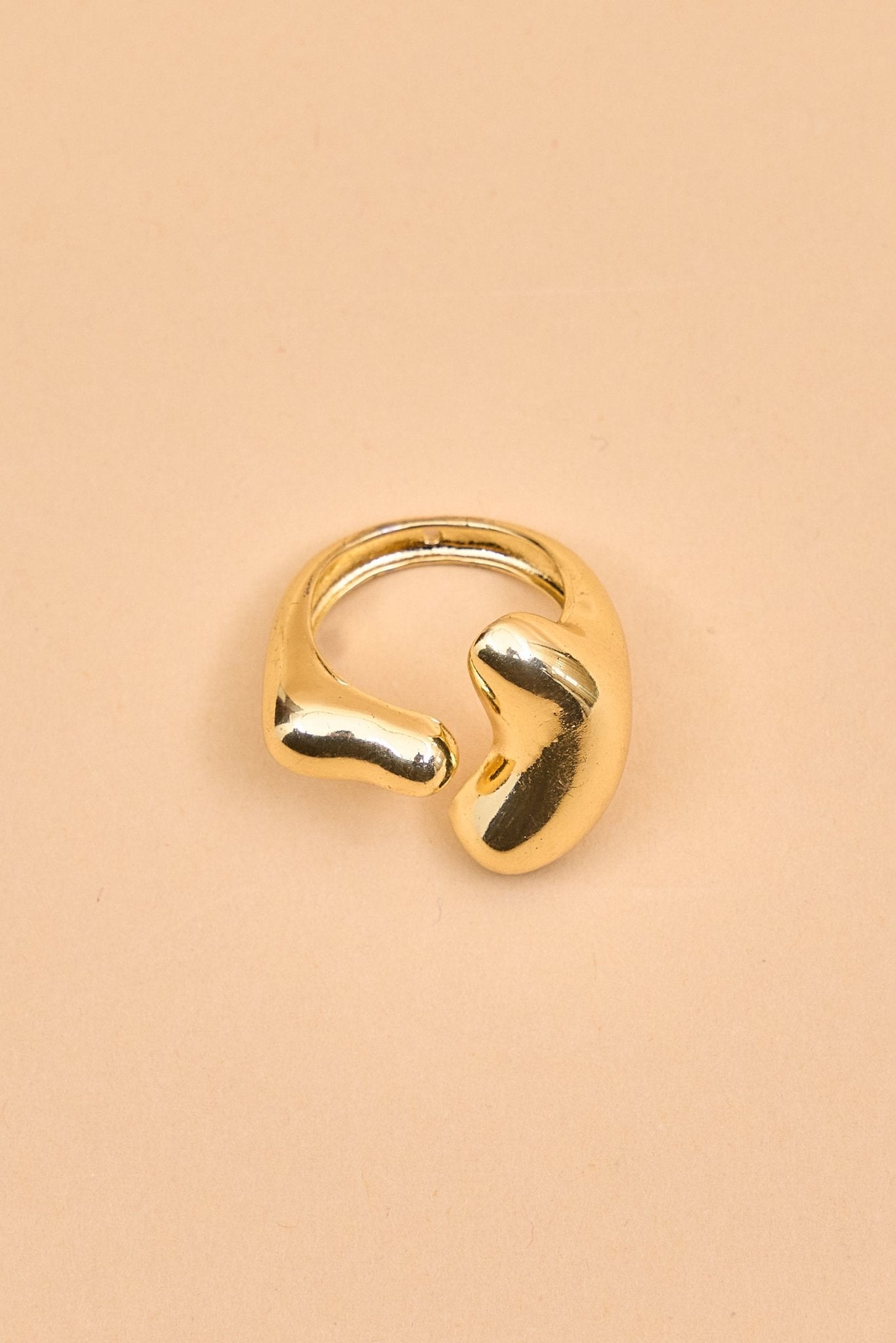 Sculptural gold statement ring - Meiala Official
