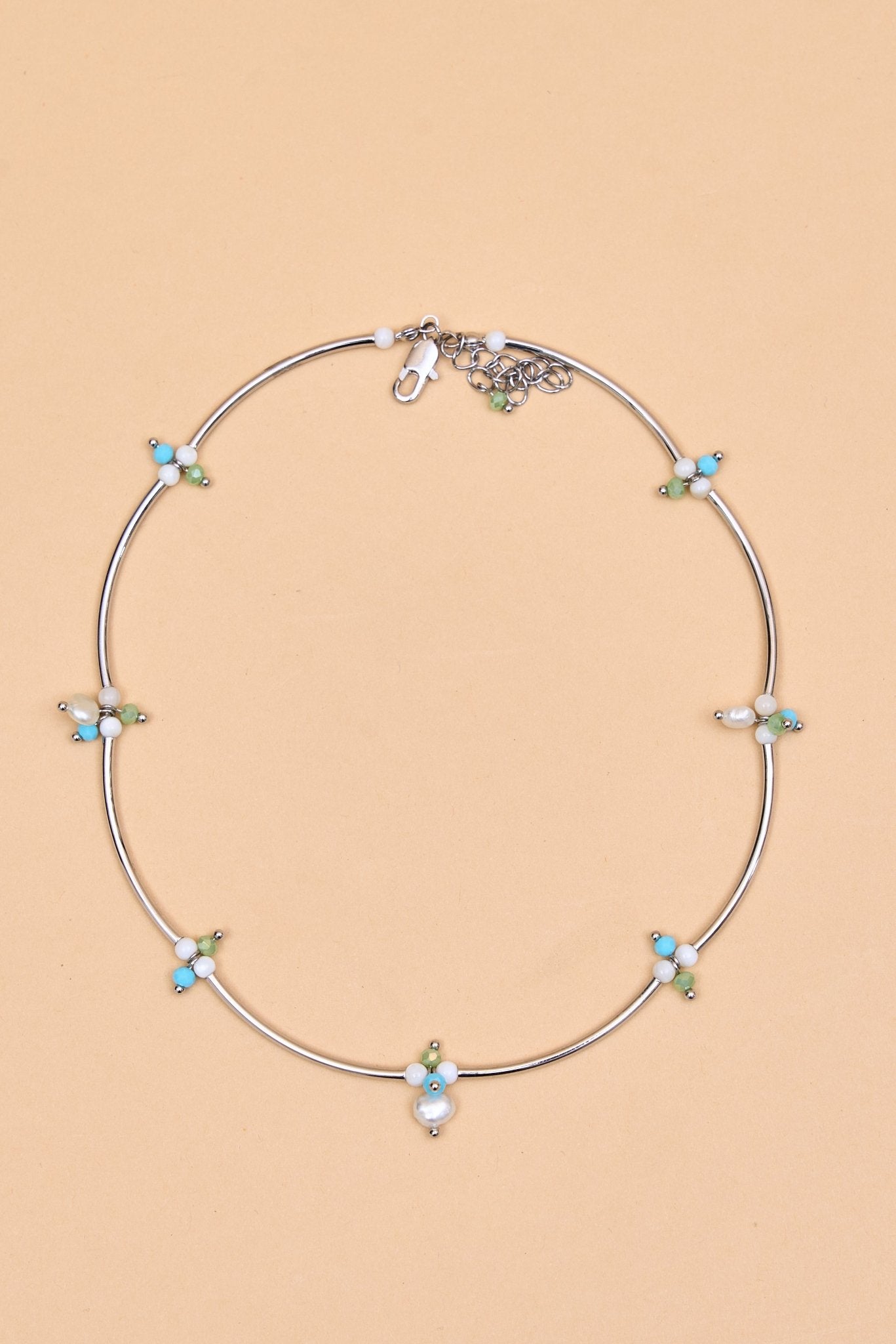 Silver necklace with curved bars and pastel beads. - Meiala Official