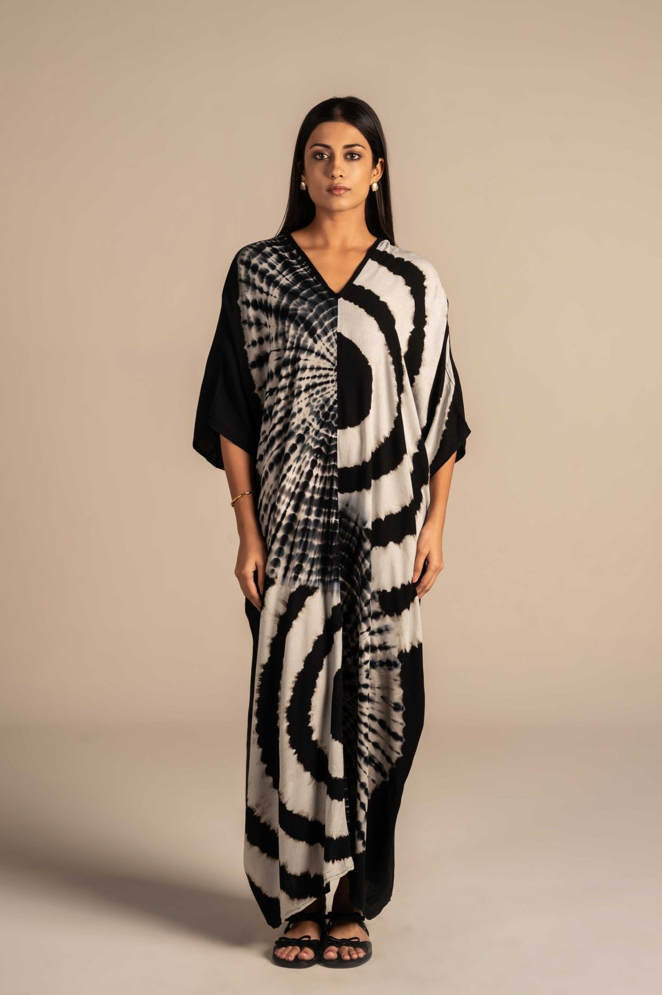 Tie Dye kaftaan dress with striking abstract patterns - Meiala Official